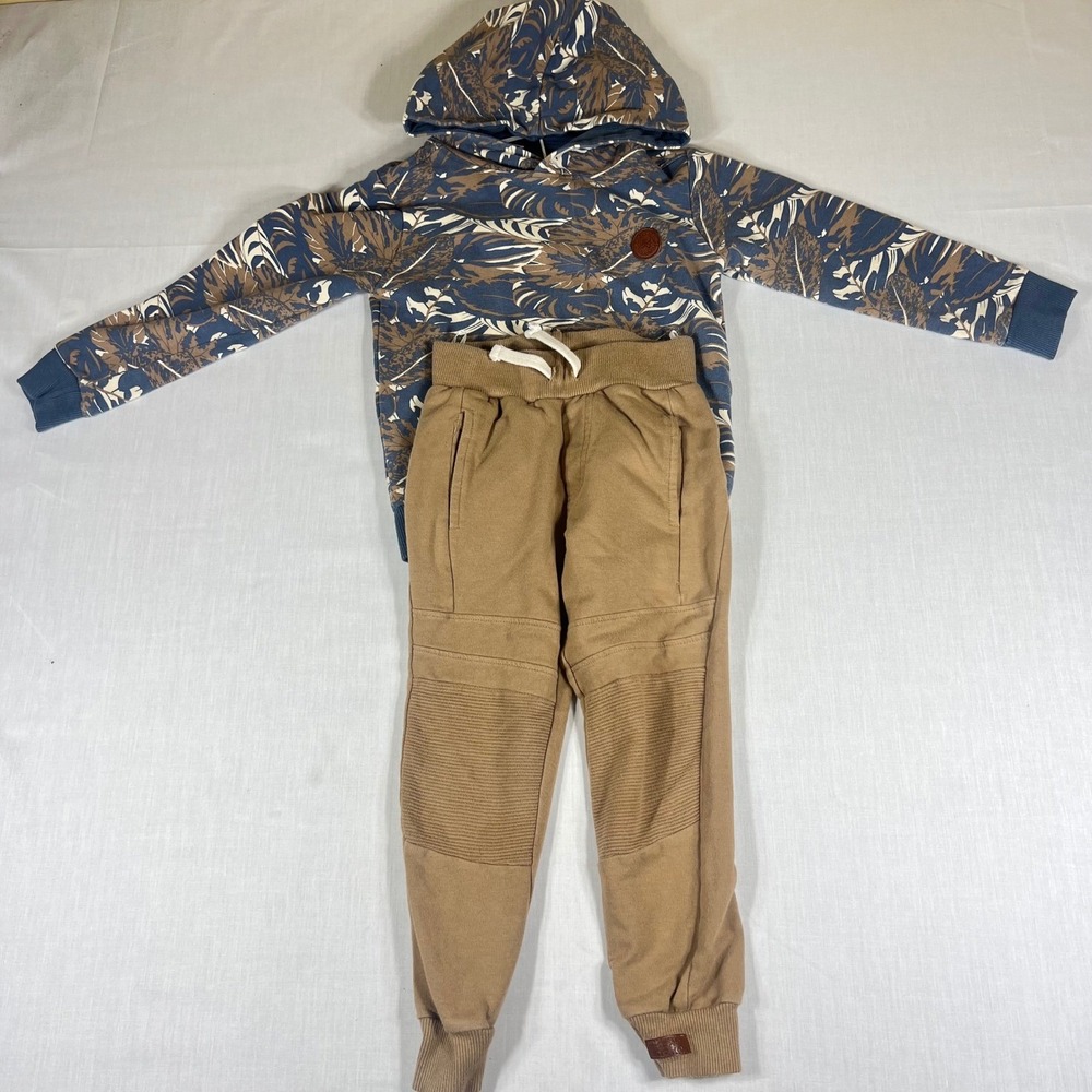 Koko Noko Boys 2 Piece Hoodie and Jogger Set Blue Tan Tropical Leaf Size 4Y NEW